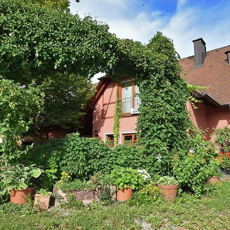 Countryside Apartment With Garden ชาลล์ชตัดท์ ภายนอก รูปภาพ