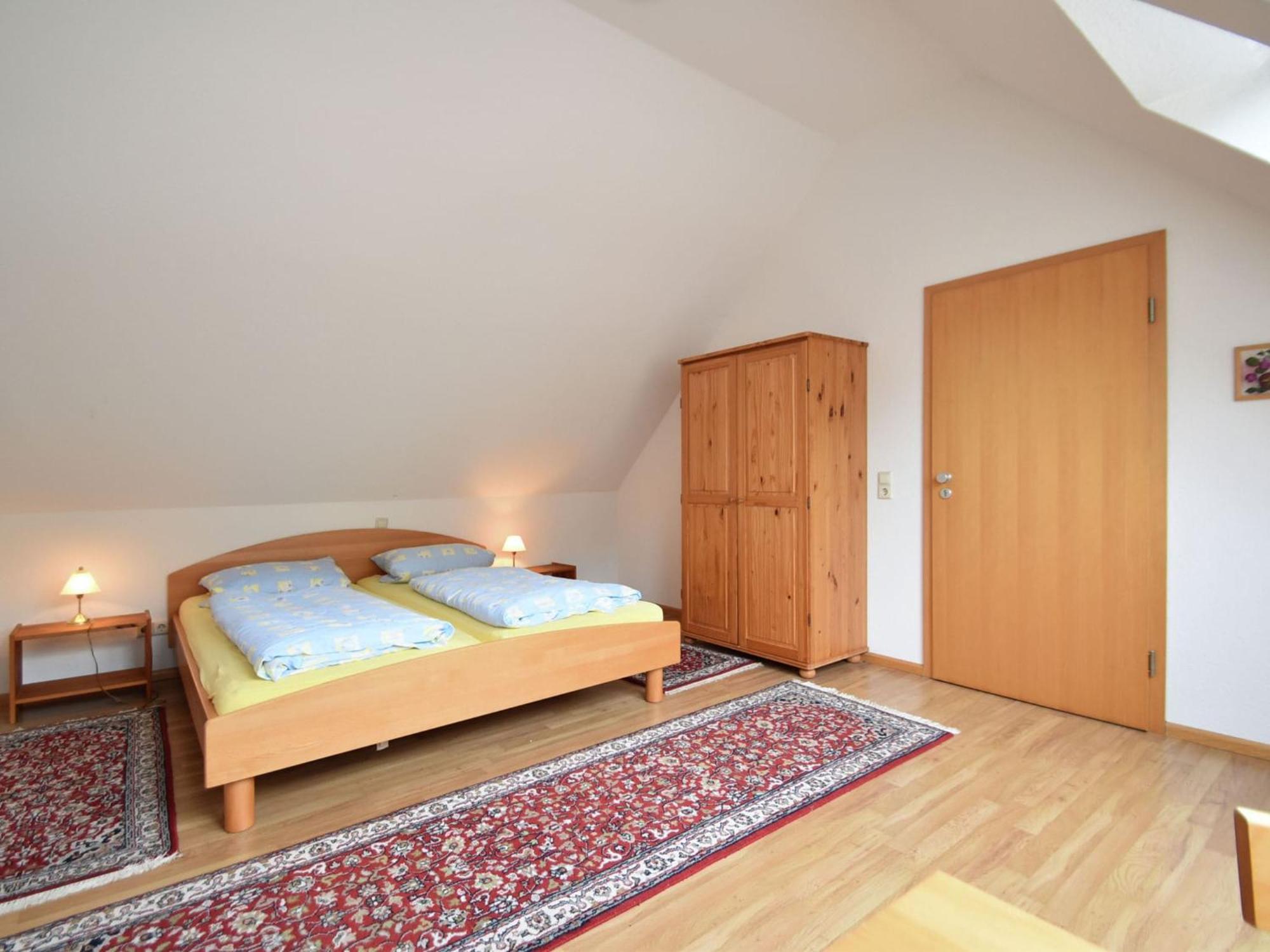 Countryside Apartment With Garden ชาลล์ชตัดท์ ภายนอก รูปภาพ